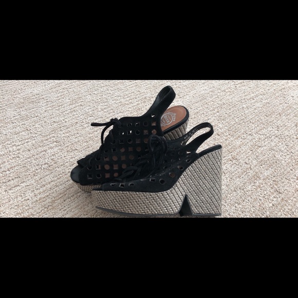 Jeffrey Campbell suede wedge - Picture 4 of 5